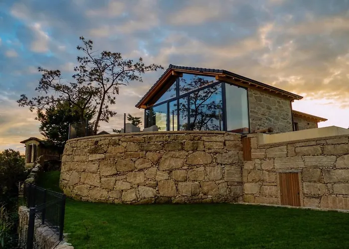 Casa Da Avo Ana Alvao