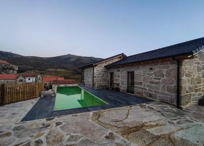 Casa Da Avo Ana Alvao